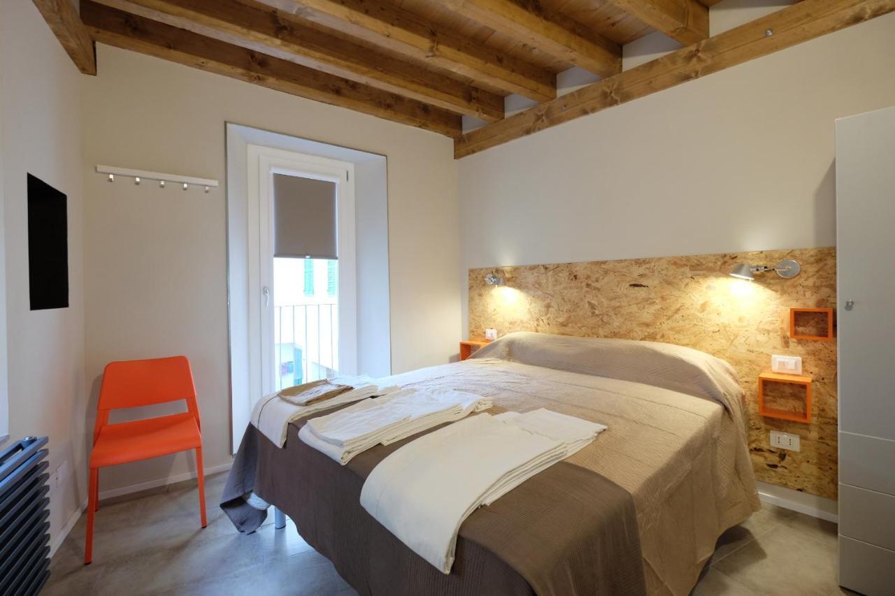 Domus Leydi Apartment Ivrea Luaran gambar
