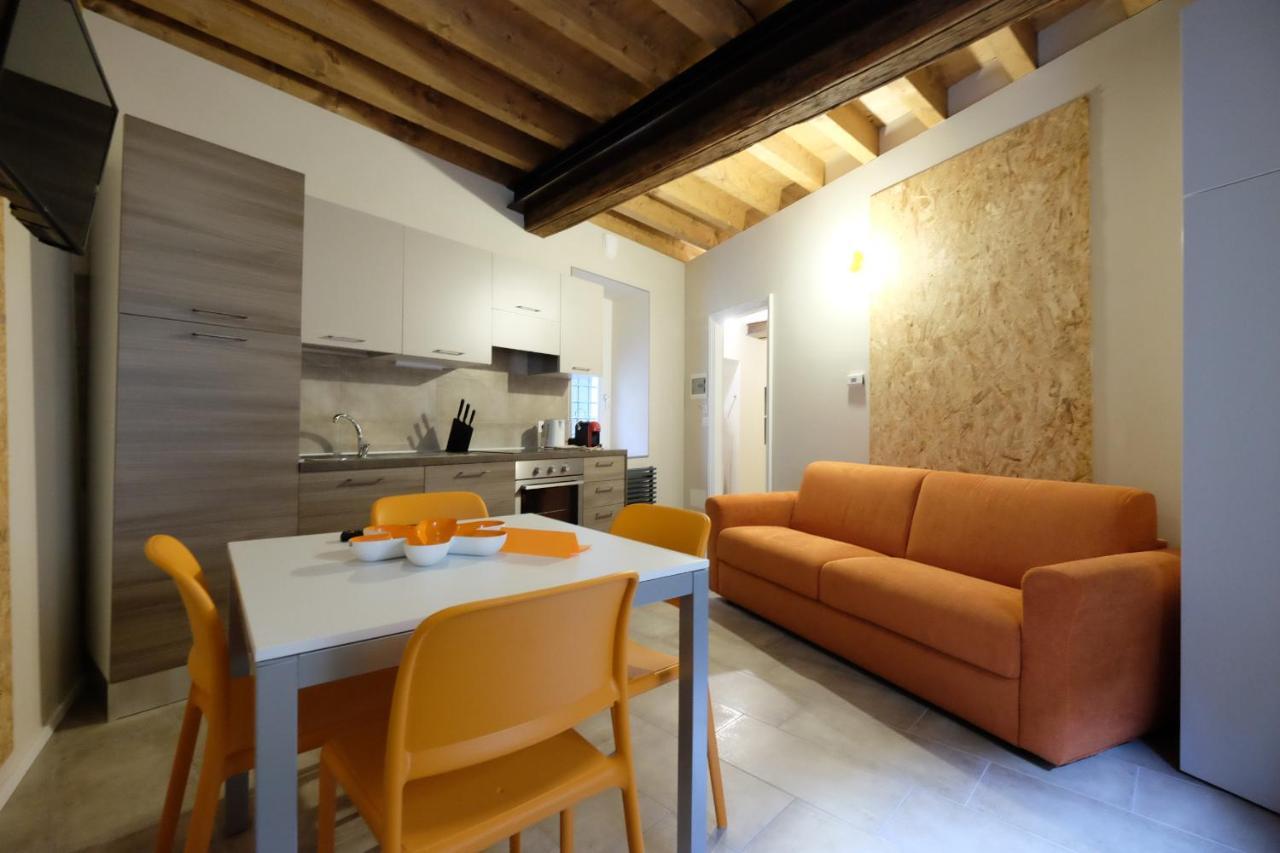 Domus Leydi Apartment Ivrea Luaran gambar