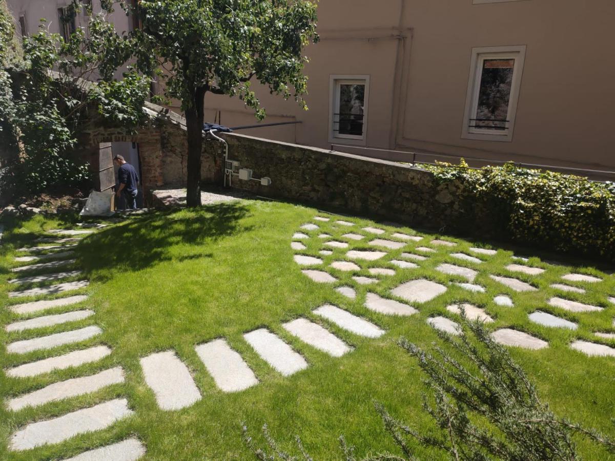 Domus Leydi Apartment Ivrea Luaran gambar
