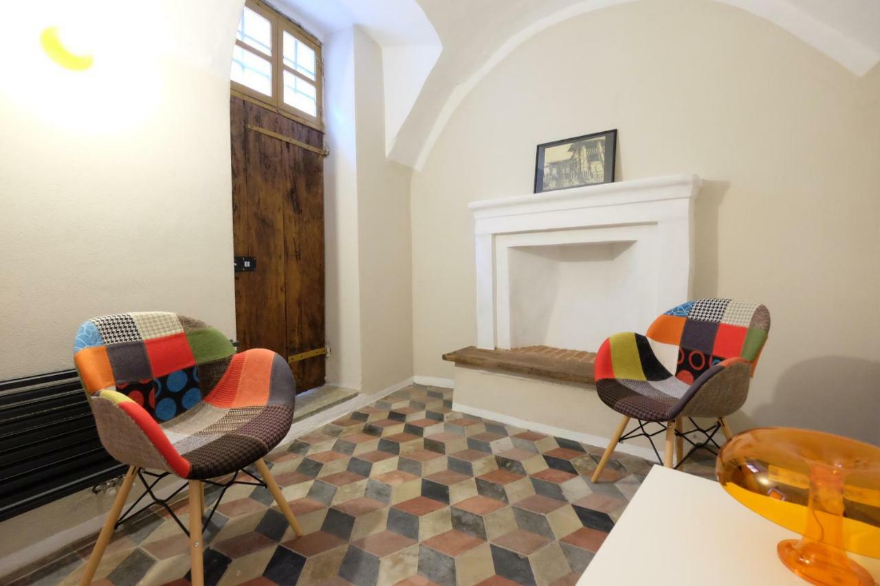Domus Leydi Apartment Ivrea Luaran gambar