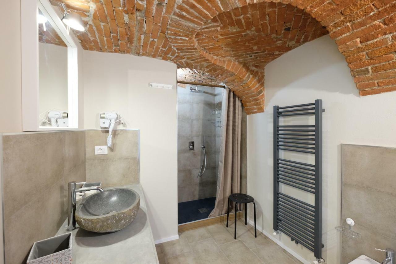 Domus Leydi Apartment Ivrea Luaran gambar
