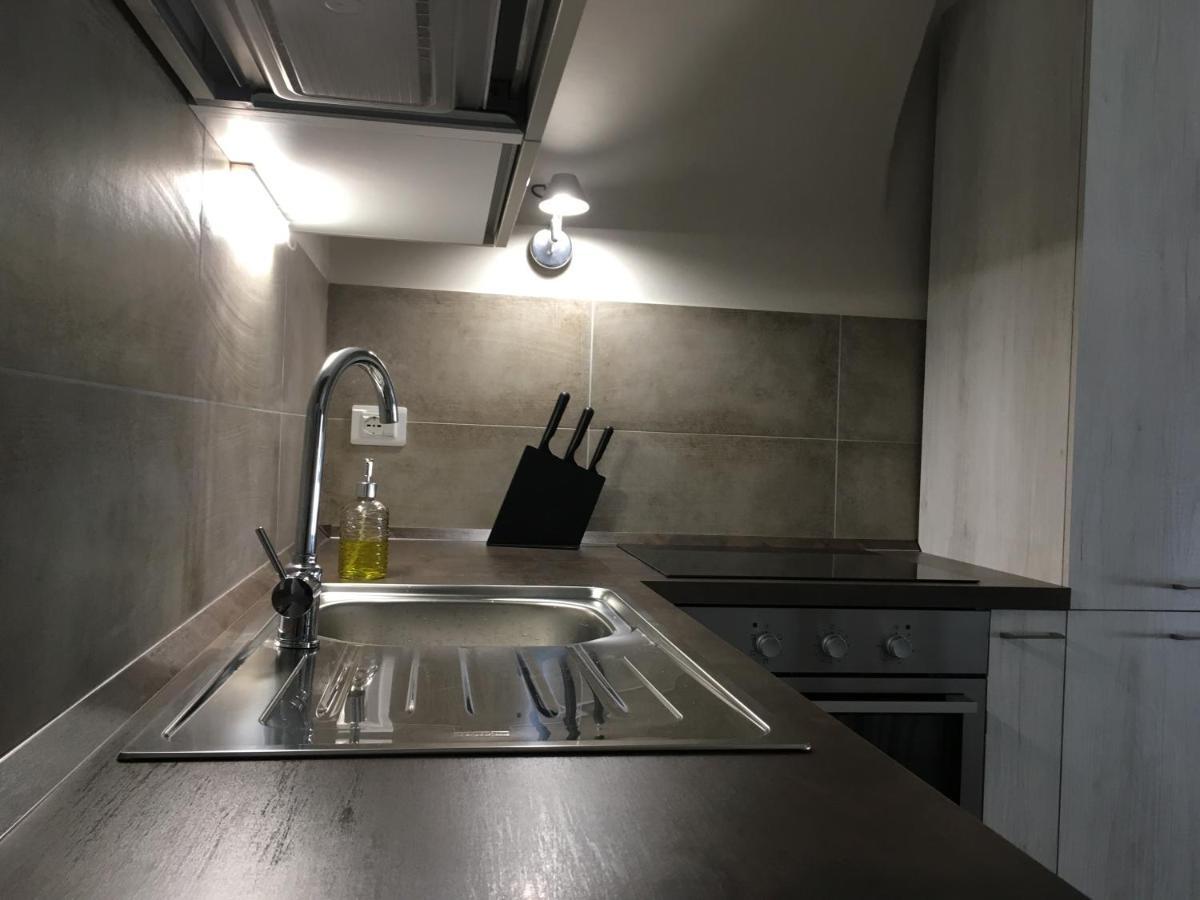 Domus Leydi Apartment Ivrea Luaran gambar