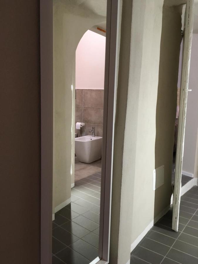 Domus Leydi Apartment Ivrea Luaran gambar