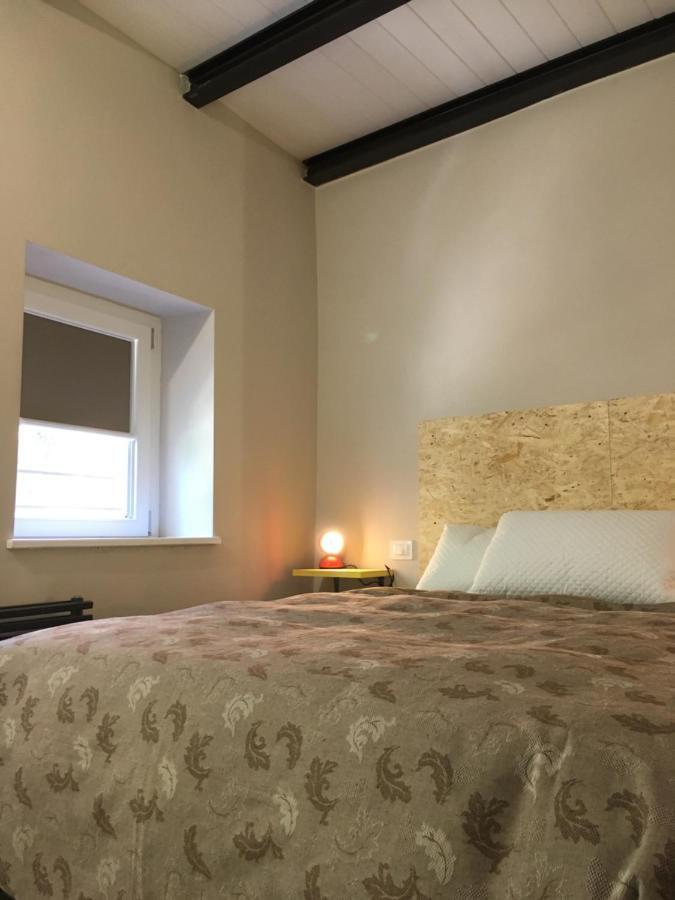 Domus Leydi Apartment Ivrea Luaran gambar